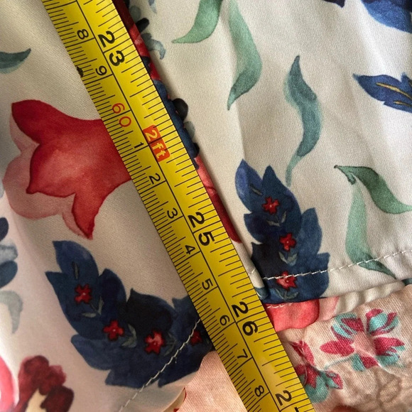 Sachin & Babi Multi Bloom Wrap Blouse Floral Sz 6 - Picture 7 of 13